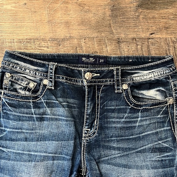 Miss Me mid-rise bootcut jeans, size 31x 31.5, medium wash - Picture 3 of 10